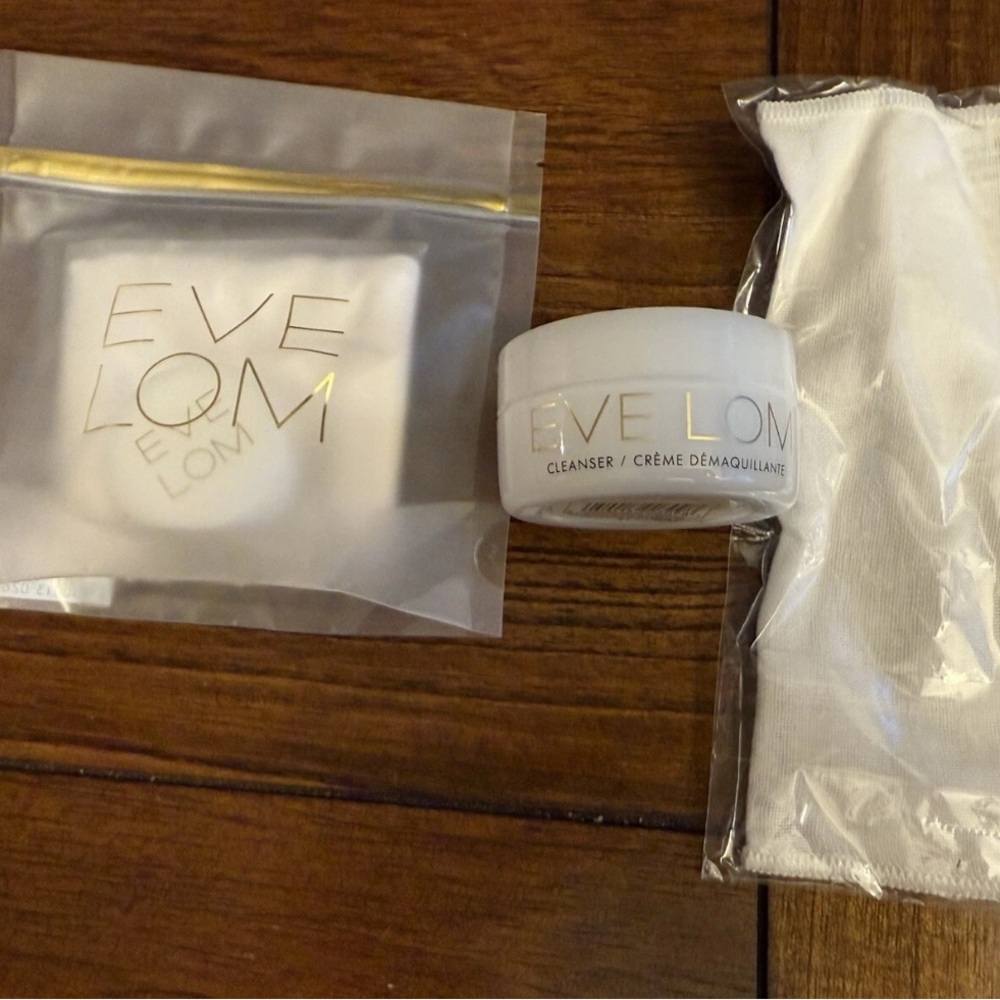 Set of 2 Eve Lom Cleansers with Cloths- 1fl oz & 0.26 Fl oz